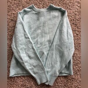 Banana Republic sweater in soft sea green. Like new.